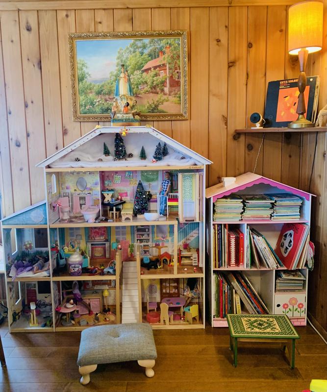 Kidkraft dollhouse cottage bookcase online