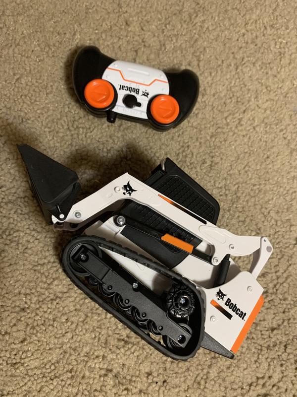 Cool control Bobcat toy