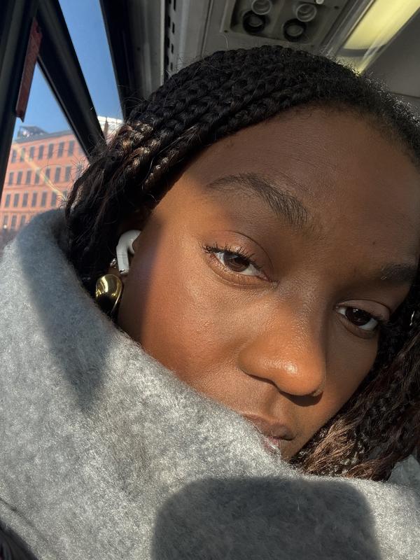 The tinted moisturizer in multiple lights