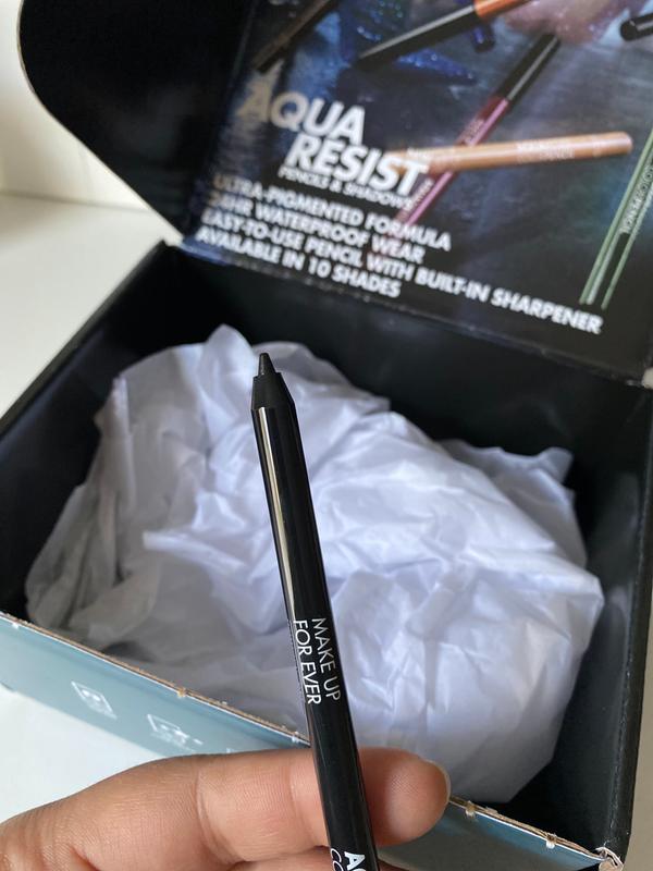 Make Up For Ever M80 Matte Plum Aqua XL Eye Pencil Review & Swatches