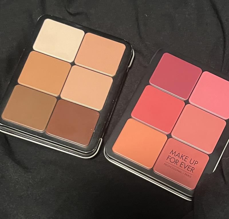 MAKE UP FOR EVER - ULTRA HD Blush Palette swatches
