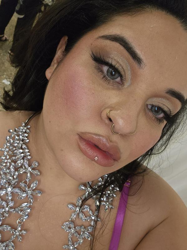 Customer carousel item 1.