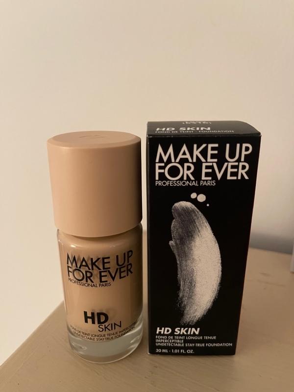 HD Skin Foundation: Medium to Full Coverage Matte Foundation