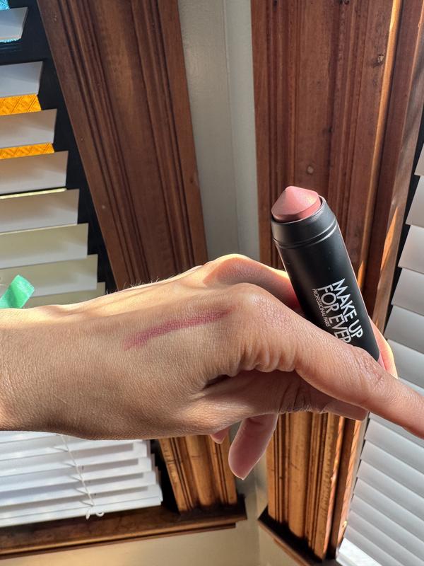 Customer carousel item 12.