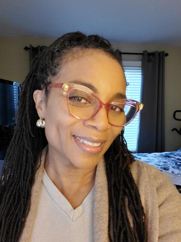 Enhances my complexion