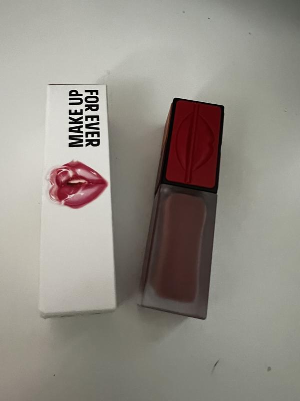 Customer carousel item 11.