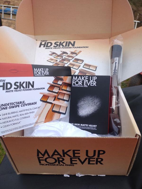 Make Up for Ever HD Skin Matte Velvet Undetectable Longwear Blurring Powder Foundation - 1Y18 Warm Cashew - 0.3 oz