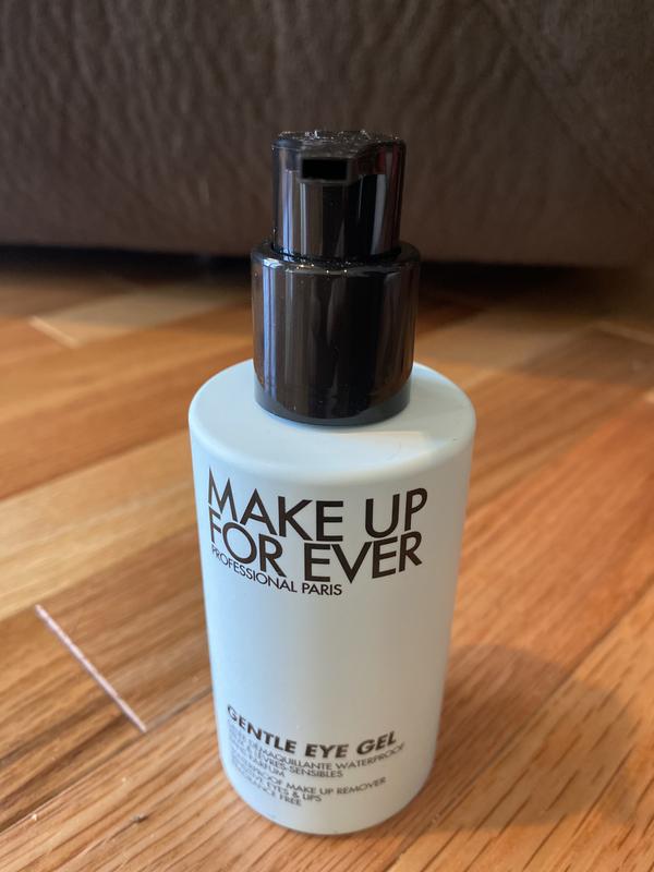 Makeup remover