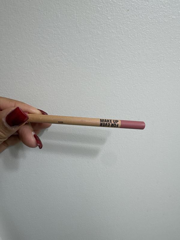 Customer carousel item 10.