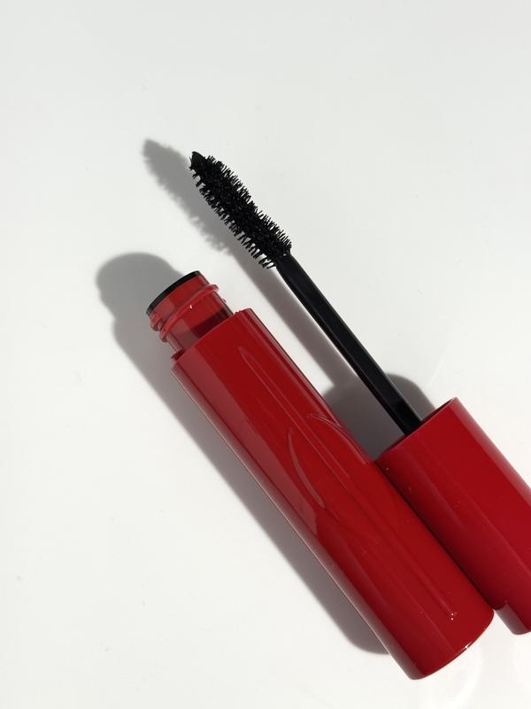 Customer carousel item 11.