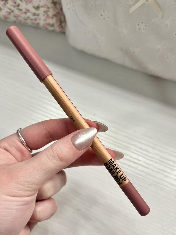 Customer carousel item 8.