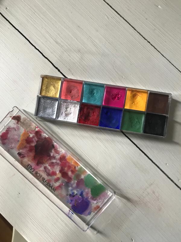 Flash Color Case - Artistic – MAKE UP FOR EVER