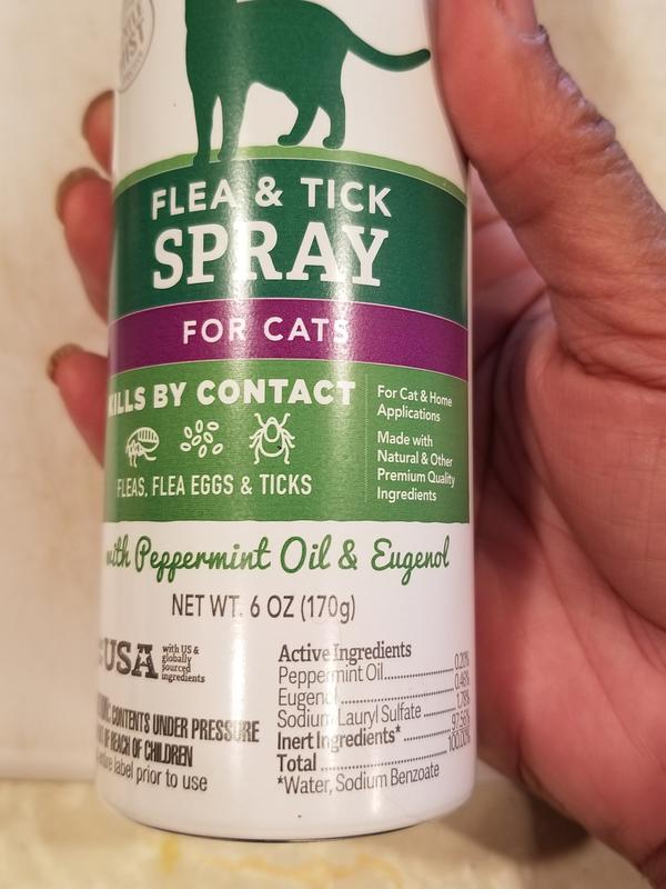 Natural flea clearance deterrent for cats