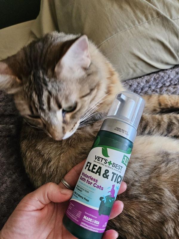 Cat Flea Tick Waterless Bath 8oz Vet s Best