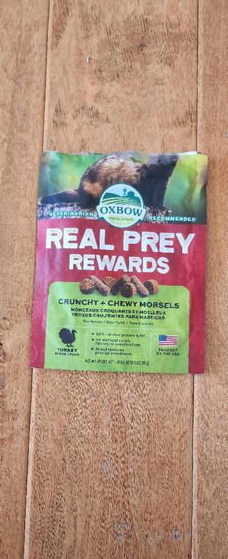 Curated visual reference: Fresh Look at Oxbow Real Prey Rewards Crunchy Chewy Turkey Ferret Treats 3