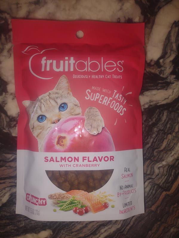 Fruitables cat outlet treats