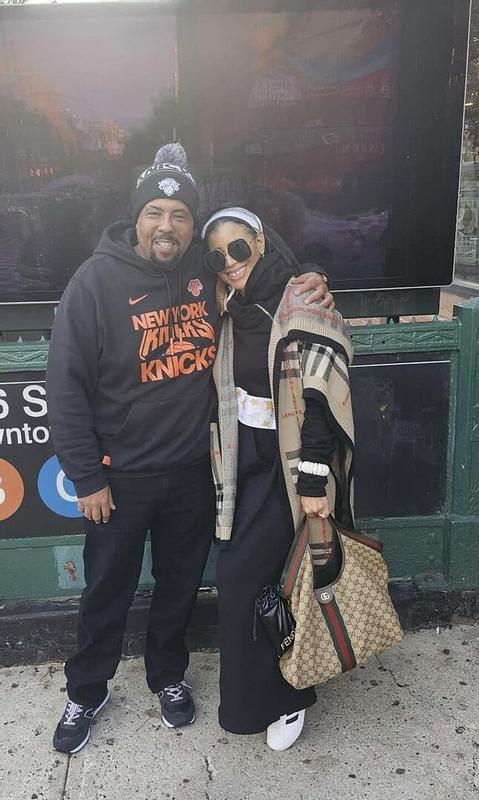 Customer photo for "Wadrobe/Travel MUST HAVE!"