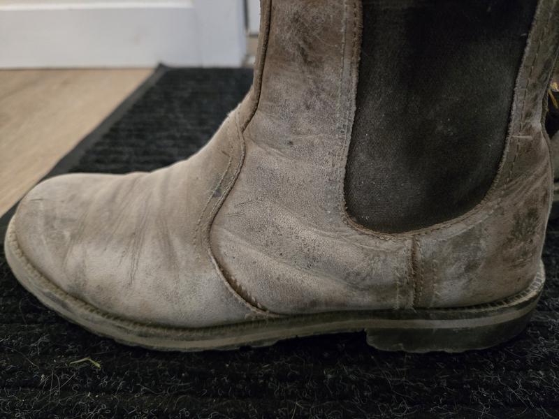 Sad boots