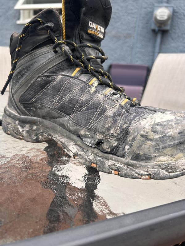 Seems to be a common issue with these boots.  Marks, sell better stuff please.