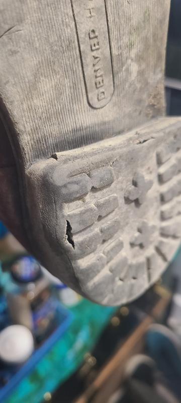 Right boot