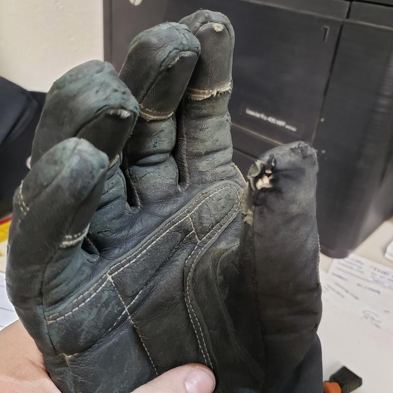 Right glove