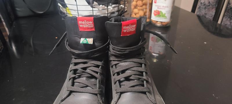 I wore this shoes everyday 💗💞💞💕💕🤩🤩