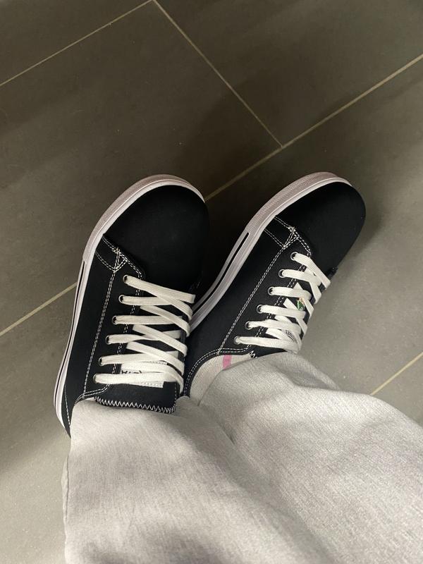Steel toe shoes