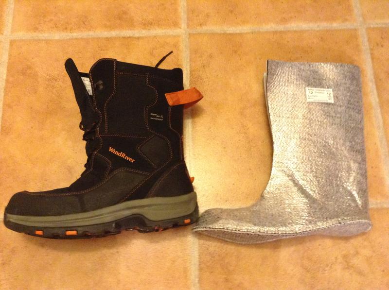 wind river men's snow leopard boots