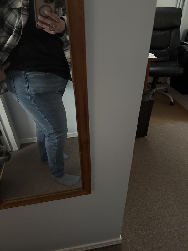 Curvy fit, skinny jeans