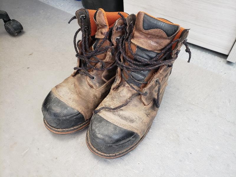 Still in decent shape after 3 years of hard use! Only laces broke after about 1.5 years.