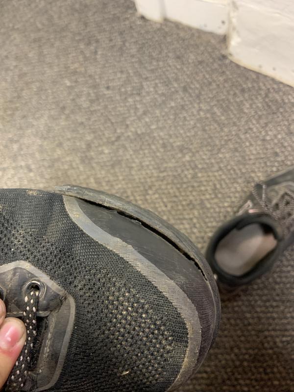 Glue gives up fast!