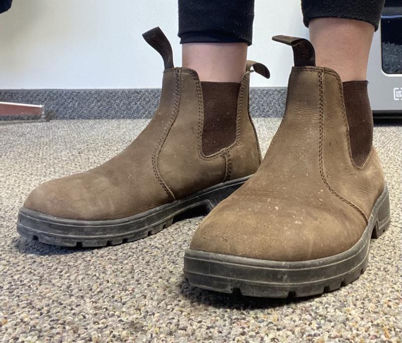 Blundstone boots marks work hot sale warehouse