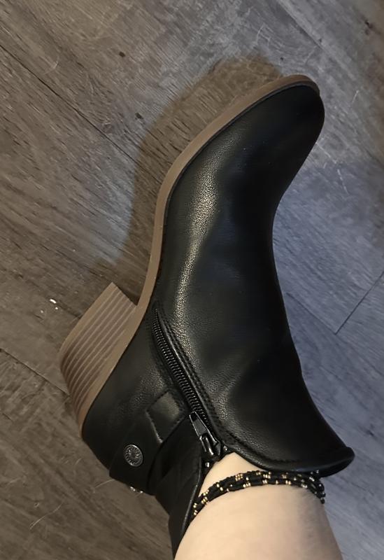 Gorgeous Stylish ankle boot