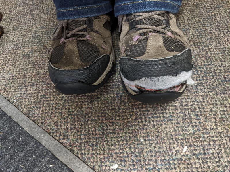 Exactly 1 year of wear. No longer water proof, and front stitching failing