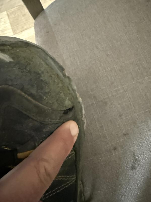 Separation behind toe box