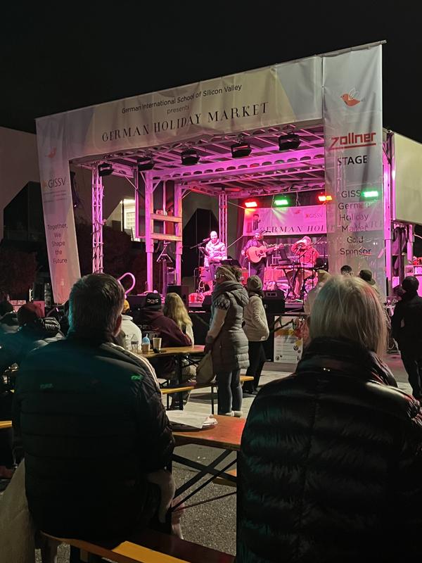 Review Thumbnail Image 0 377051875