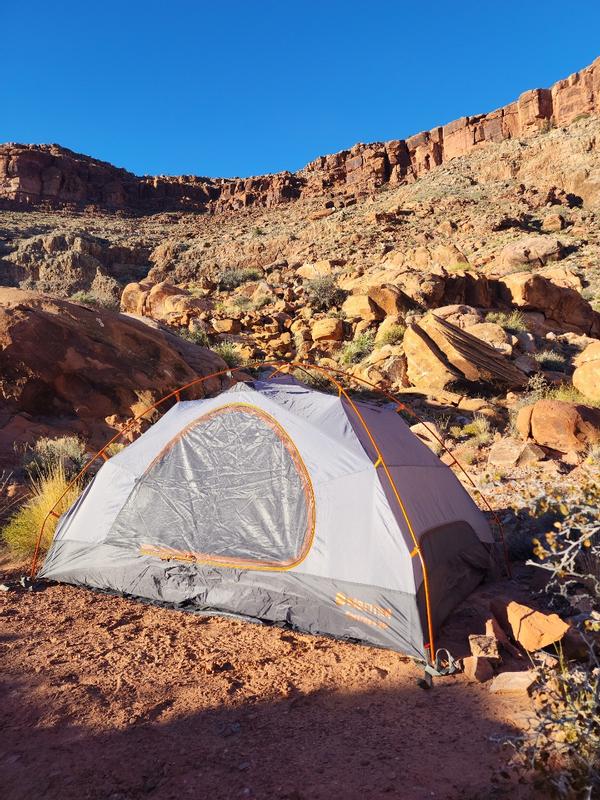 Marmot Fortress Tent: 3-Person 3-Season - Hike & Camp