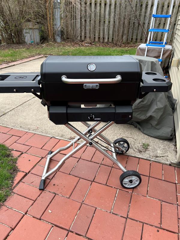 Portable Charcoal Grill and Smoker with Cart - Masterbuilt
