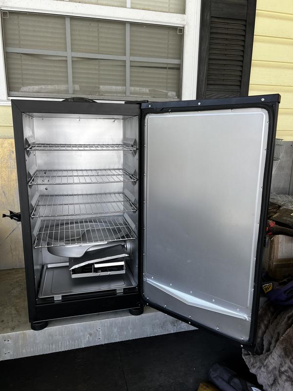 Masterbuilt 30 Electric Smoker with Remote 