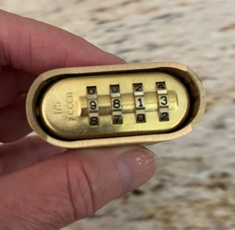 Easy to dial numbers