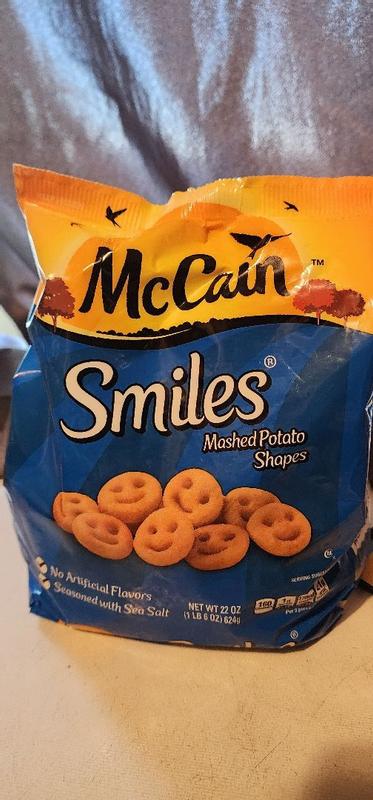 McCain Smiles Potato Shapes - 454g Bag | Made With Real Mashed Potato, Cooked In Sunflower Oil, Suitable For Vegans