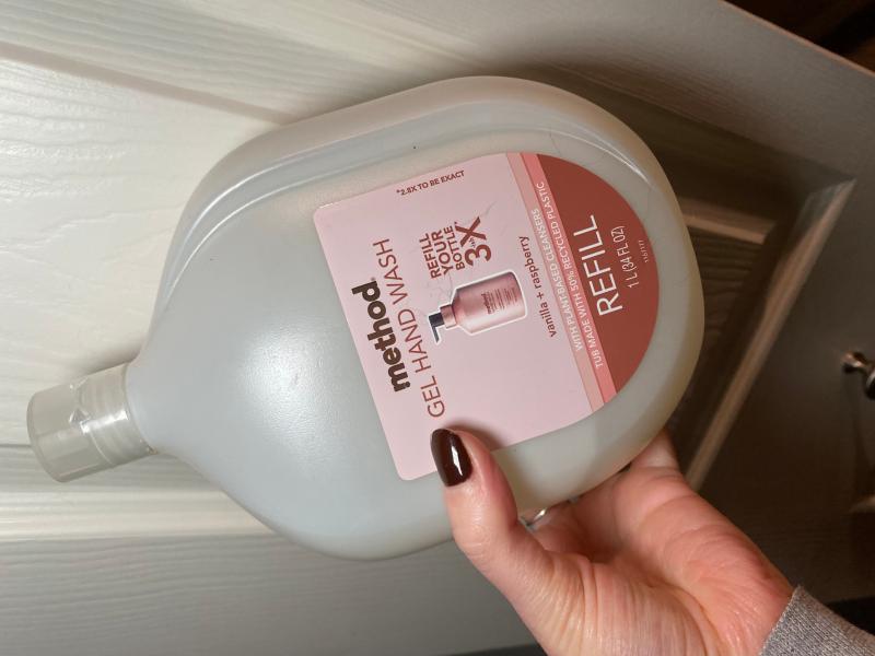 method-vanilla-raspberry-gel-hand-soap-refill-34-fl-oz-in-the-hand
