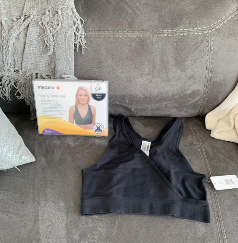 Medela Keep Cool Sleep Bra  Seamless Maternity and Nursing Sleep Bra with  Full Back Breathing Zone and Soft Touch fabric : : Fashion