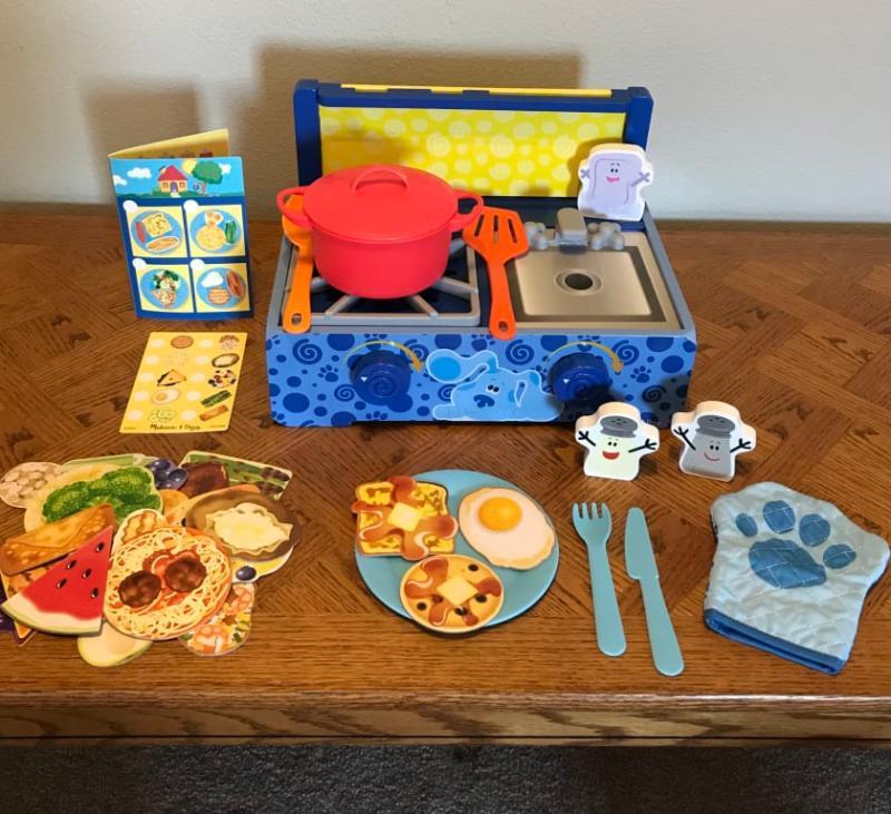 Blues Clues and You Wooden Cooking Play Set 