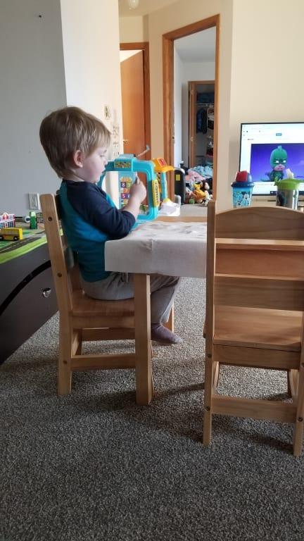 melissa and doug table and 4 chairs