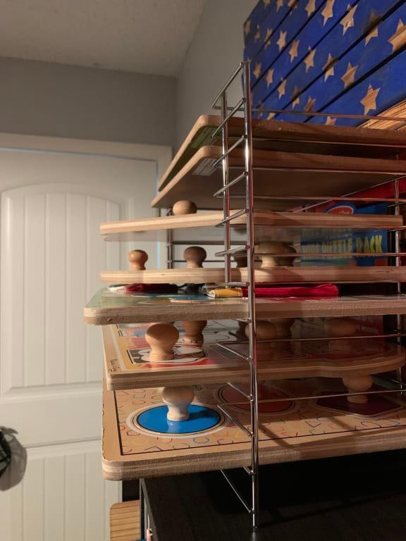 To show how much puzzles stick out on rack