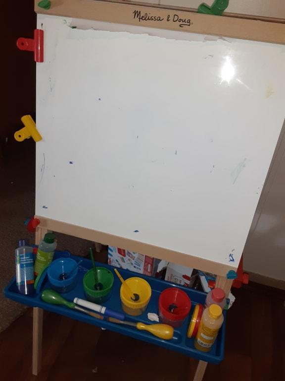 Other Esale does not stain.