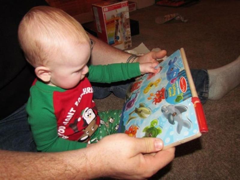 Bo opening his present