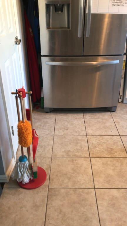 We keep this set in our kitchen :)