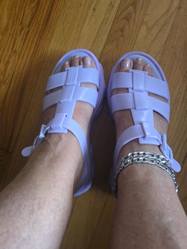 Review Thumbnail Image 2 352720198